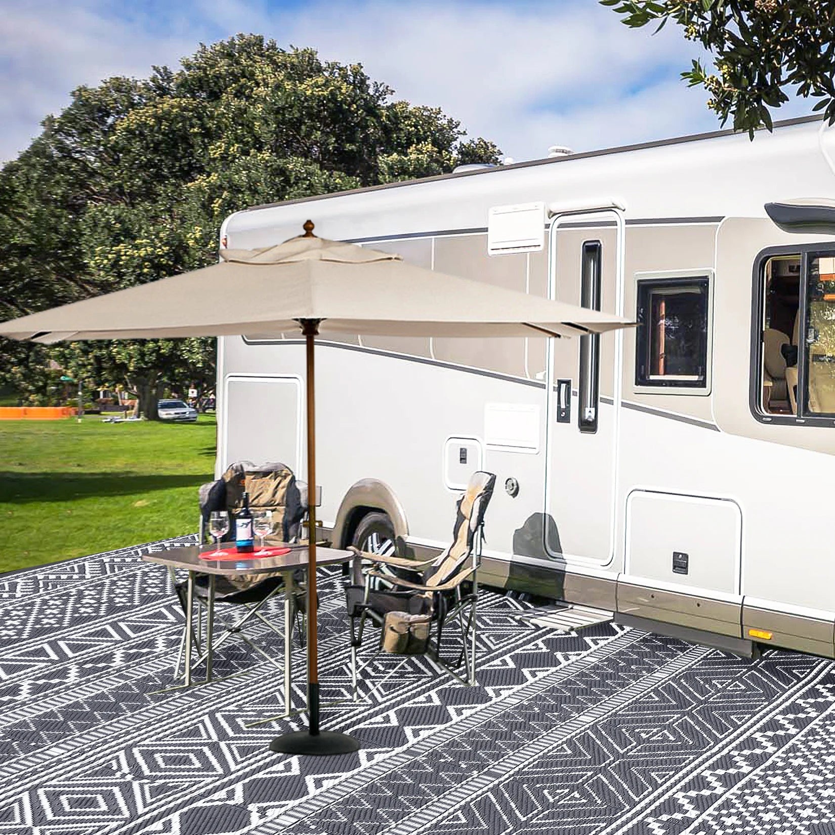 5x8 Reversible Patio Rug